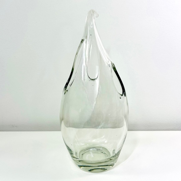 Blown Glass Teardrop Flower Stem Vase - Picture 2 of 5
